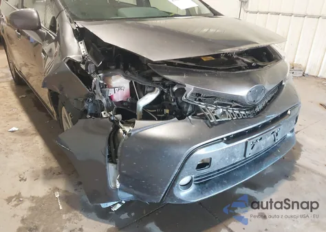 2015 Toyota Prius V Five z USA, uszkodzony, nr VIN JTDZN3EU4FJ031504